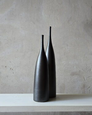 207-1 Unikas Black x 2 #207 – Composición Escultórica