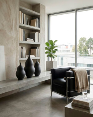 Trio Unikas Black #206 – Edición Escultórica